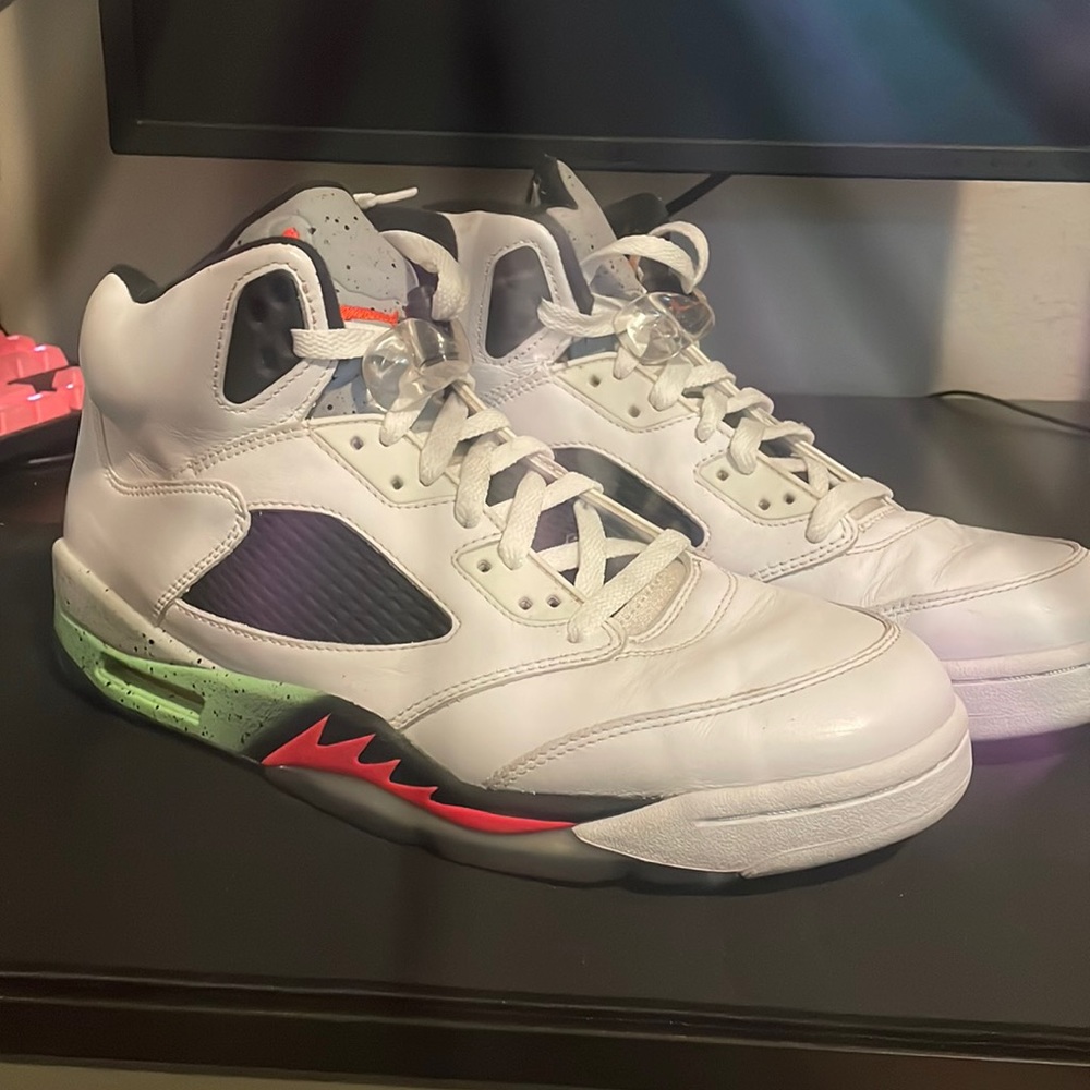 Air Jordan V Poison Green | Size: US Men 11